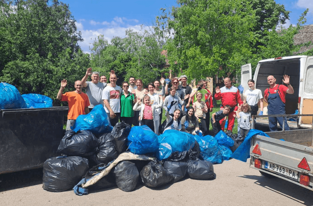 U akciji ,,Zavrni rukave” u Debeljači sakupljeno 40 džakova smeća