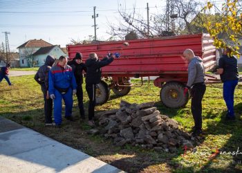 Velika radna akcija čišćenja Debeljače - Malo selo velikog srca