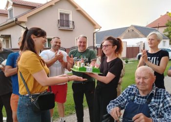 Ulica za primer - Malo selo velikog srca - Debeljača